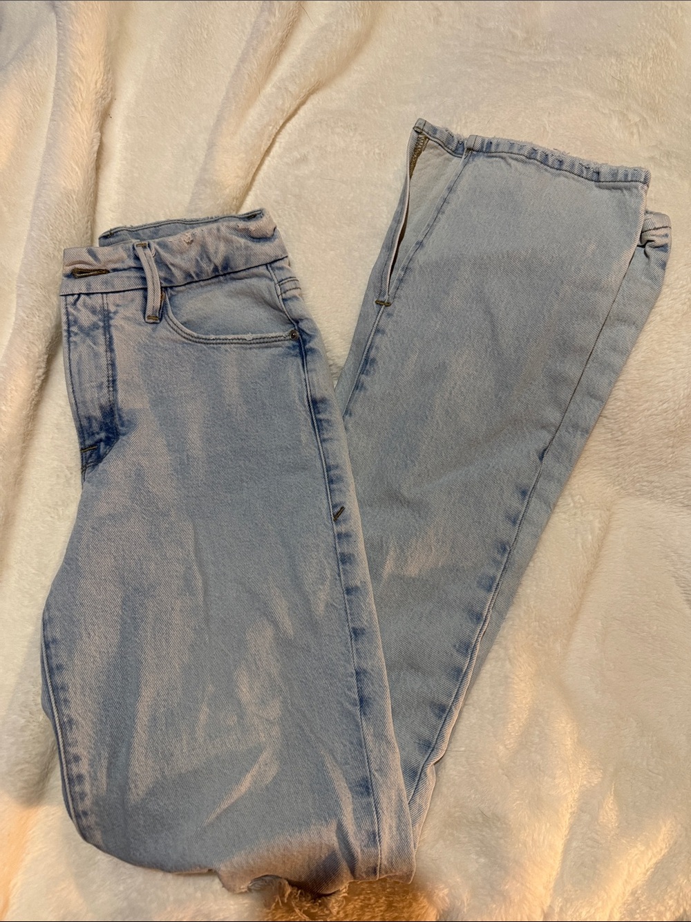 Good American Light Blue High-Rise Jeans